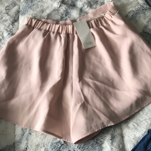 Light pink Tobi shorts - Picture 2 of 2
